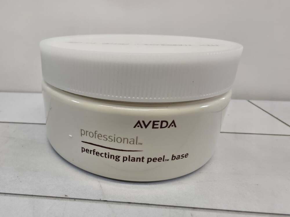Aveda Professional Perfecting Plant Peel Base 6.7oz.